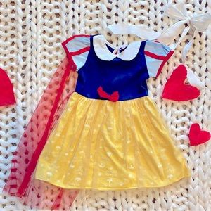 ❤️💙💛Snow White inspired dress-up dress